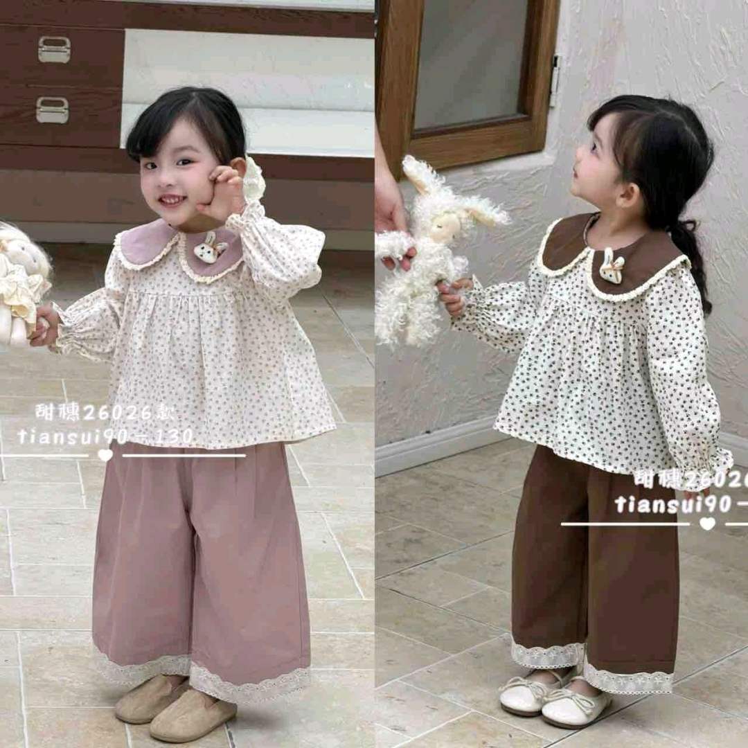 Girl's Korean-style cotton blouse with doll collars and straight-leg trousers