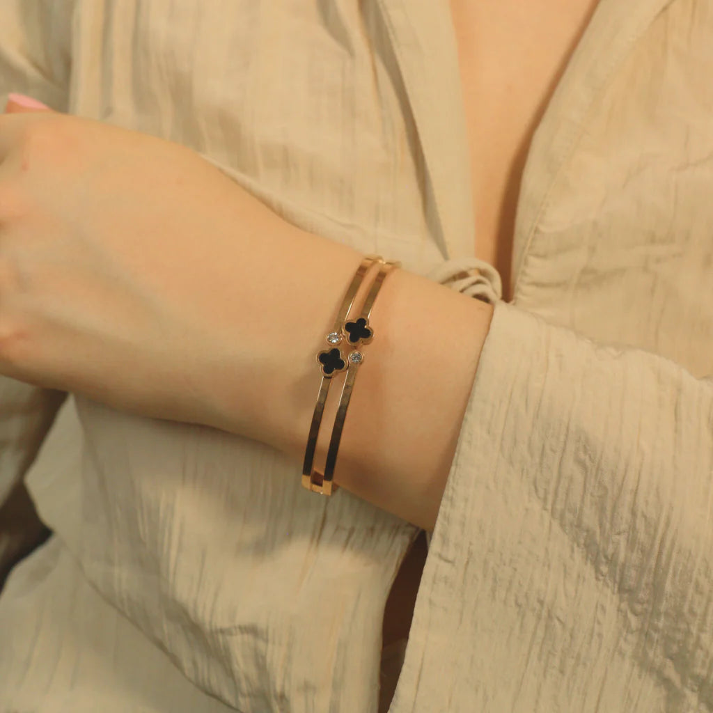 Anti Tarnish  Shell Lucky Leaf Bangle