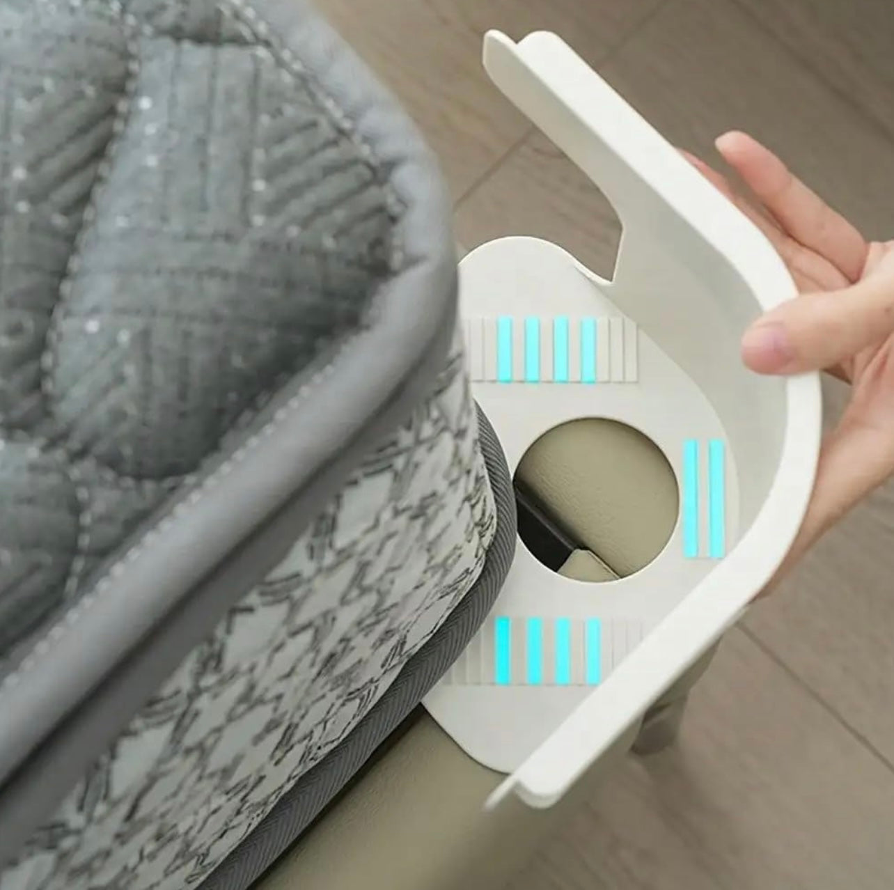 4 pcs bed sheet holder clip set